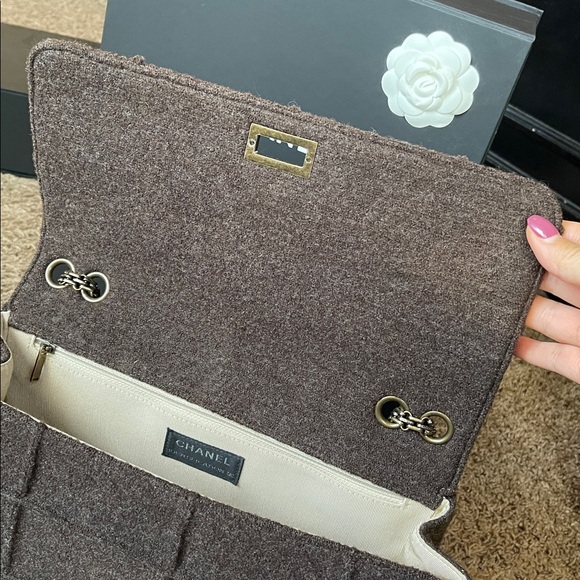 Chanel Chocolate Bar Mademoiselle Brown Flap Bag Quilted Wool Jumbo - Picture 9 of 13